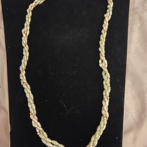 Elegant Baroque Freshwater Pearl Twisted Necklace - Picture 5 of 9